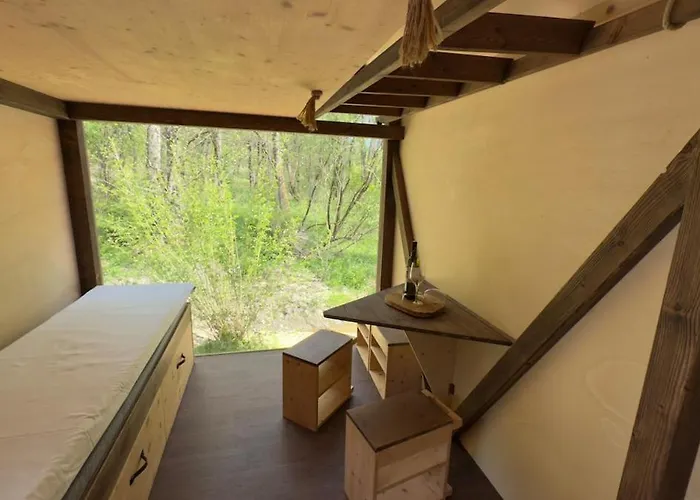Glamping Vsimarsky Potok Holiday home *